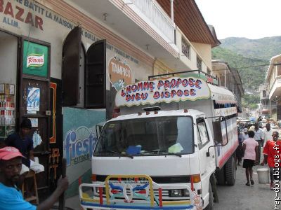 à quand ce type de bus en France.............